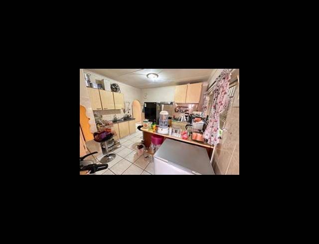 3 BEDROOM HOUSE FOR SALE IN MOUNTAIN VIEW